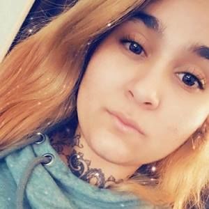 Meet your Posher, Nikki